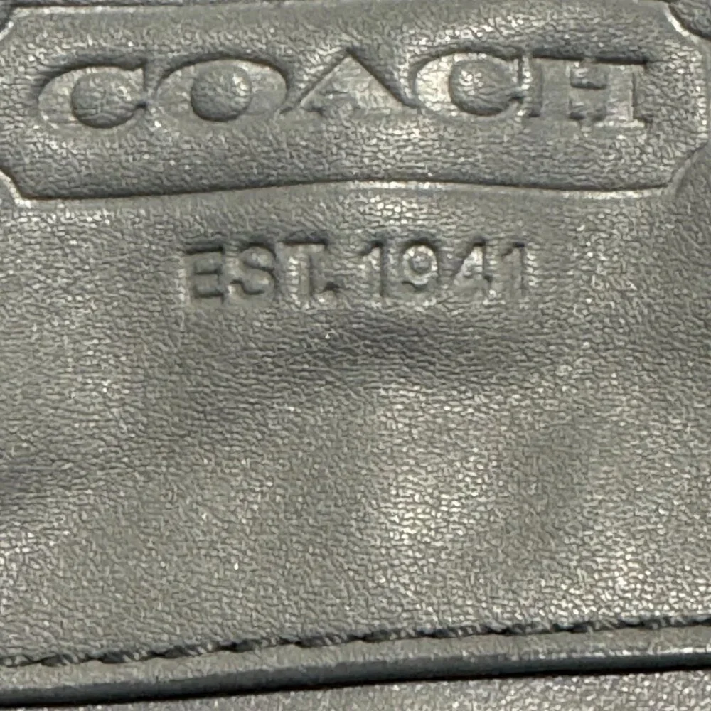 Coach Zoe Hobo Bag Light Blue Leather G1032-B14706 Silver Hardware Like New - Picture 6 of 7